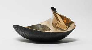 Nuevo Tazón de Chocolate de Metal Contemporáneo con Peso Equilibrado y Borde Decorativo, Perfecto para Exhibir Dulces en Mesas de Buffet - Product Image 5