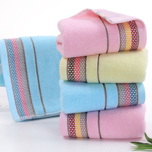 Serviettes en coton Jacquard en gros d'usine Serviette de toilette douce pour hôtel ou travail ou maison - Product Image 4