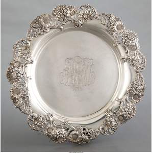 Plateaux de service décoratifs faits à la main en laiton et aluminium, finition hôtelière, pour la maison et la décoration de table - Product Image 5