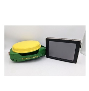 Récepteur Starfire 7000 de qualité supérieure John Deere avec une précision de 2,5 centimètres et une utilisation à 100 % de la constellation satellite. - Product Image 2