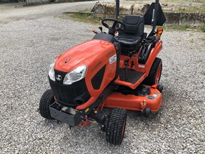 Tracteur à roues Kubota BX1880 18HP 4WD utilisé avec de faibles heures pour l'aménagement paysager-Core Components Engine Pump Gearbox en vente - Product Image 4