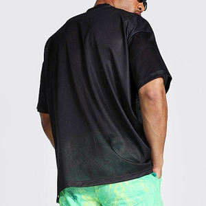 Summer Wear Vêtements personnalisés à sublimation Ensemble deux pièces t-shirt et short en coton léger pour hommes - Product Image 6