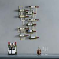 Porte-vin mural moderne de luxe pour 10 bouteilles, design géométrique en fonte, écologique, forme carrée, décoration intérieure, WB Inc OEM Inde