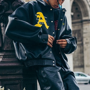 OEM personalizado bordado logotipo Pu cuero motocicleta chaqueta Bomber Letterman Varsity chaqueta para hombres béisbol universitario - Product Image 4