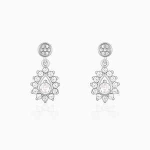 Boucles d'oreilles pendantes en zircon argenté-Accessoire scintillant à la mode - Product Image 5