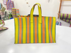 Bolsas de compras tejidas ecológicas a rayas de PP, telar manual de plástico de polipropileno reciclado sostenible hecho en La India, reciclado a granel - Product Image 4