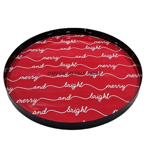 Plateau de service élégant avec des rayures accrocheuses en rouge et rose Idéal pour servir des collations et afficher des objets décoratifs dans votre maison - Product Image 3