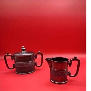 Cubiertos decorativos de metal Utensilios de cocina Creamer Milk Pitcher Juego de crema y azúcar de acero inoxidable de calidad de lujo - Product Image 4