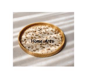 Plateau de service alimentaire en rotin et nacre, design tendance, forme ronde, plateau de service pour chocolats à vendre - Product Image 3