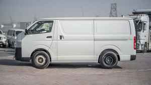 OFFER for Hiace 2.7L Standard Roof <b>DIY</b> OEM Hand <b>Tool</b> with 5-Year Warranty US Origin Finance Available - Product Image 2