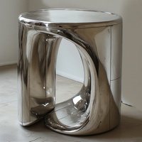Table console artistique moderne en aluminium socle sculptural torsadé finition argent poli meubles de salon de luxe décor