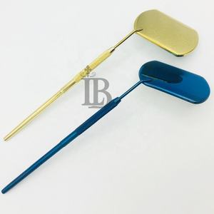 Nouveaux Miroirs Carrés Tendance en Acier Inoxydable Jaune, Miroirs à Cils Carrés Dorés, Nouveaux Cosmétiques Durables en Vison Bleu - Product Image 6