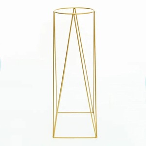 Pot de fleurs vert moderne avec support en métal pour un style d'intérieur chic, exposition de plantes d'intérieur et décoration de balcon en provenance d'Inde - Product Image 6