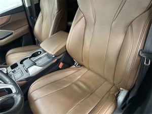 รถมือสองสภาพดี ราคาคุ้มค่า ปี 2024 สีขาวมุกแพลตตินั่ม A - MDX FWD พร้อมแพ็คเกจเทคโนโลยี เกียร์อัตโนมัติ เบาะหนัง - Product Image 3