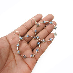 Boucles d'oreilles pendantes en argent sterling 925 de forme ronde Pierre précieuse de labradorite naturelle Style élégant Boucles d'oreilles classiques Bijoux faits à la main - Product Image 4