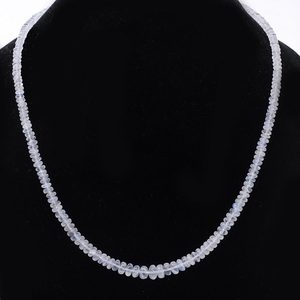 Meilleures ventes de perles en pierre naturelle collier de pierres précieuses bijoux pour femmes élégant brin de perles en cristal pour tenues de mariage et de soirée - Product Image 1