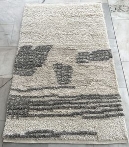 Alfombra marroquí de lana 100% directa de fábrica, diseño abstracto anudado a mano ecológico, pila cortada para interiores - Product Image 1