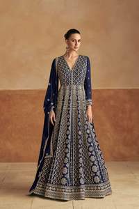 Colección Premium de Salwar Kameez con Bordado Chinon, Catálogo Completo Disponible, Precio al por Mayor, Ropa de Fiesta para Mujer - Product Image 4