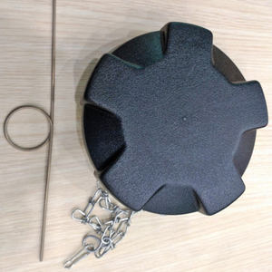 Bouchon de réservoir de carburant de qualité authentique 9219280005 pour manutentionneuse de conteneurs Kalmar, pièces détachées avec chaîne de sécurité - Product Image 4