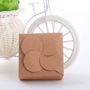 กล่องของขวัญกระดาษคราฟท์สีดำสีขาวใบโคลเวอร์งานฝีมือสำหรับงานแต่งงานขายส่งสบู่ขนมบรรจุภัณฑ์แบบกำหนดเองกล่อง - Product Image 5