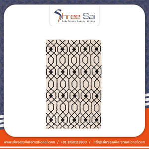 Alfombra de yute empenachada a mano de tamaño personalizado, respetuosa con el medio ambiente, fabricante indio de lujo, alfombras bordadas de fábrica, algodón al por mayor - Product Image 4