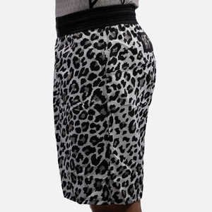 กางเกงขาสั้นผ้าฝ้ายขนแกะแบบลำลองสำหรับผู้ชายระบายอากาศได้ดีมีกระเป๋าด้านข้างทรงหลวมพิมพ์โลโก้หน้าจอ100% - Product Image 3