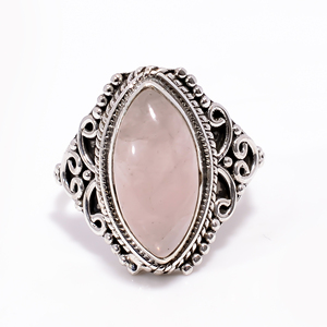 แหวนเงินแท้ 925 ประดับด้วยโรสควอตซ์ทรงมาร์ควิส งานฝีมือ สำหรับผู้หญิง แฟนสาว หรือใช้ได้ทั้งชายและหญิง เหมาะสำหรับเป็นของขวัญวันครบรอบ - Product Image 6