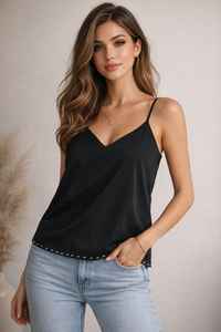 Top camisola negro con tirantes finos, color sólido, cuello en V, para comodidad diaria. - Product Image 4