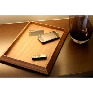 Plateau de service en bois Plateau de service de restauration rapide en bois naturel avec poignée en métal Couverts au look royal Plateau en bois décoratif - Product Image 3