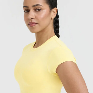 Precio de fábrica Sherbet amarillo 100% algodón camiseta de mujer Casual ligero transpirable y diseñador relajado ajuste gimnasio entrenamiento camiseta - Product Image 4