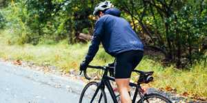Personalizar estilo y diseño Streetwear poliéster Softshell impermeable deportes al aire libre correr rompevientos chaqueta de lluvia para hombres - Product Image 2