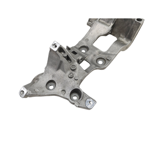 Support de pompe à carburant SKODA Kodiaq Série 05L903143 DBGA, DBGC, DFGA, DTSB Diesel 2000 (17>) - Product Image 2