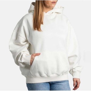 Sweat à capuche pour femme de qualité supérieure, imprimé sur mesure, doublure en polaire douce, style décontracté d'hiver, badge personnalisé sur le devant, respectueux de l'environnement - Product Image 3