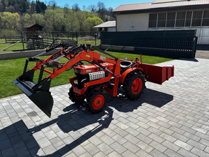 Mini tractor 4x4 económico con cargador frontal para pequeñas explotaciones agrícolas Kubota B1600 B7100 serie BX Kubota B7000 con cargador frontal, proveedor. - Product Image 5