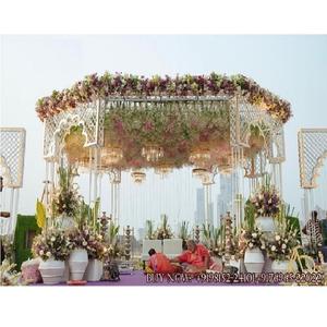 Mandap Metálico Moderno y Elegante para Bodas, Mandap Metálico Moderno para Bodas al Aire Libre, Mandap Metálico de Moda para Salones de Banquetes de Boda en EE. UU. - Product Image 1