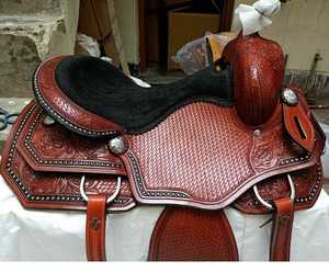 Sillín de diseño profesional de calidad superior, carreras de salto, propietarios de caballos occidentales, cuero genuino duradero, árbol de madera, equitación inglesa - Product Image 4