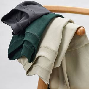 OEM pesado de algodón Raglan recortada Boxy Fit camiseta para hombres logotipo personalizado diseño frontal de talla grande en blanco con logotipo personalizado - Product Image 3