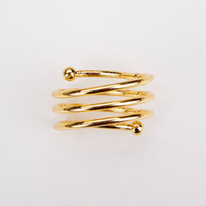 Anneaux de serviette en métal élégants et luxueux pour la décoration de table de mariage, rehaussant la beauté des célébrations - Product Image 4