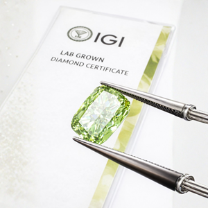 Diamante Cultivado en Laboratorio SHREERAJ SOLITAIRE de 3.00ct, Corte Cojín, Verde Intenso, Claridad VVS2, Certificado IGI, Suelto LGR-0399 para Joyería - Product Image 1