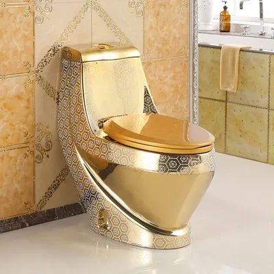 Articles sanitaires de luxe de première qualité électrolytique hôtel Golden Wc Commode de salle de bain en céramique une pièce toilette en or