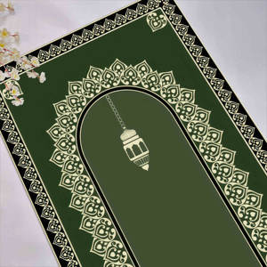 Tapis de prière islamique vert : Décoration de maison musulmane, Accessoires de mosquée, Tapis doux à poils longs - Product Image 4