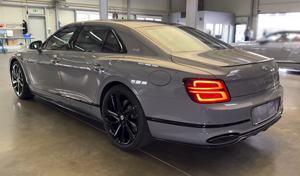 Choix Best-seller 2025 : Bentley Flying Spur Speed, puissant moteur hybride V8 ultra-performant - Product Image 4