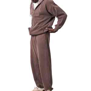 Chándal de alta calidad con lavado ácido, diseñado para brindar soporte en el movimiento, comodidad y patrones lavados distintivos para el entrenamiento. - Product Image 3