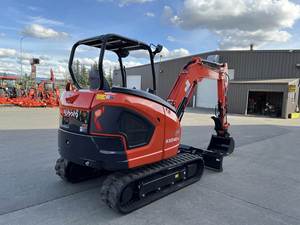 Miniexcavadora KX040 5 de 2025 con Motor de 40.4 HP, Bomba Hidráulica Avanzada y Diseño Compacto - Product Image 2