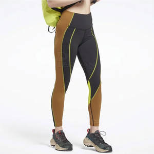 Meilleure vente Legging de yoga pour femmes à la mode motif solide fabriqué au Pakistan vente en gros Legging de haute qualité - Product Image 3