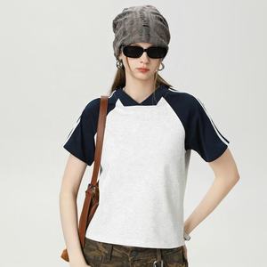 Camisetas de manga corta con cuello en V para mujer de verano a la moda Camisetas de manga a rayas a juego para mujer - Product Image 3