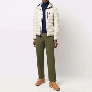 เสื้อแจ็กเก็ตบอมเบอร์สำหรับผู้ชายสีทึบระบายอากาศได้ดีเป็นมิตรกับสิ่งแวดล้อมสำหรับฤดูหนาว - Product Image 3