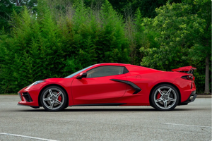 Conducción Accesible |   CONDUCCIÓN IZQUIERDA |   Volante a la derecha |   Chevrolet Corvette Stingray Convertible 3LT Z51 2020 - Product Image 2