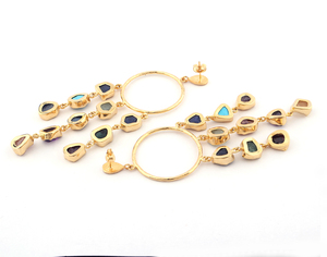 Boucle d'oreille longue pierre de naissance multicolore à l'aspect brut breloques naturelles pierres précieuses brutes pendantes plaqué or grande taille boucles d'oreilles déclaration - Product Image 4