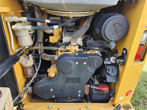 Used 2017 Caterpillar 299D2 Skid Steer EPA Approved Skid Steer Loader With Diesel Engine for Sale - Product Image 2